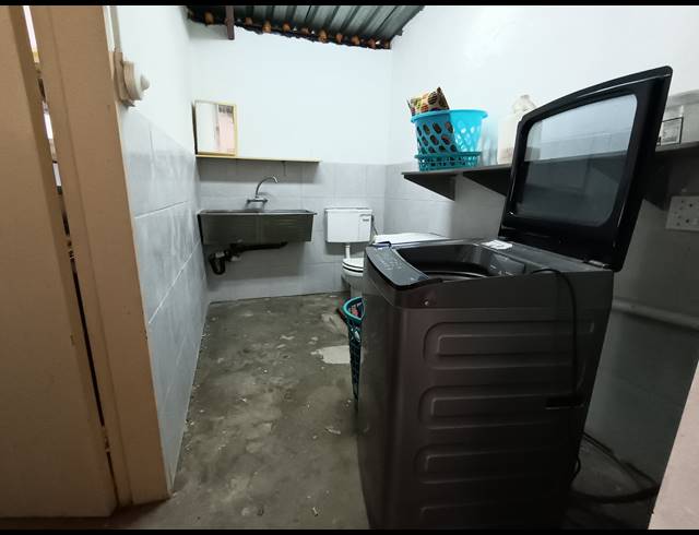 3 BEDROOM HOUSE FOR SALE IN SOUTH CREST